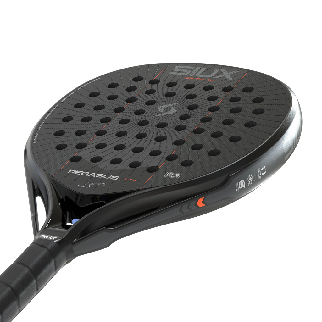 SIUX Pegasus Pro 2027 Black | Alex Chozas