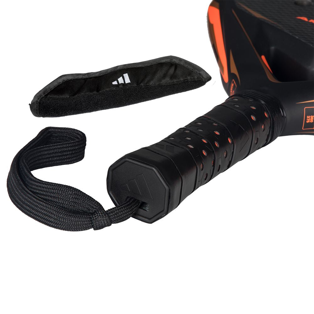 Adidas Arrow Hit CTRL 2026