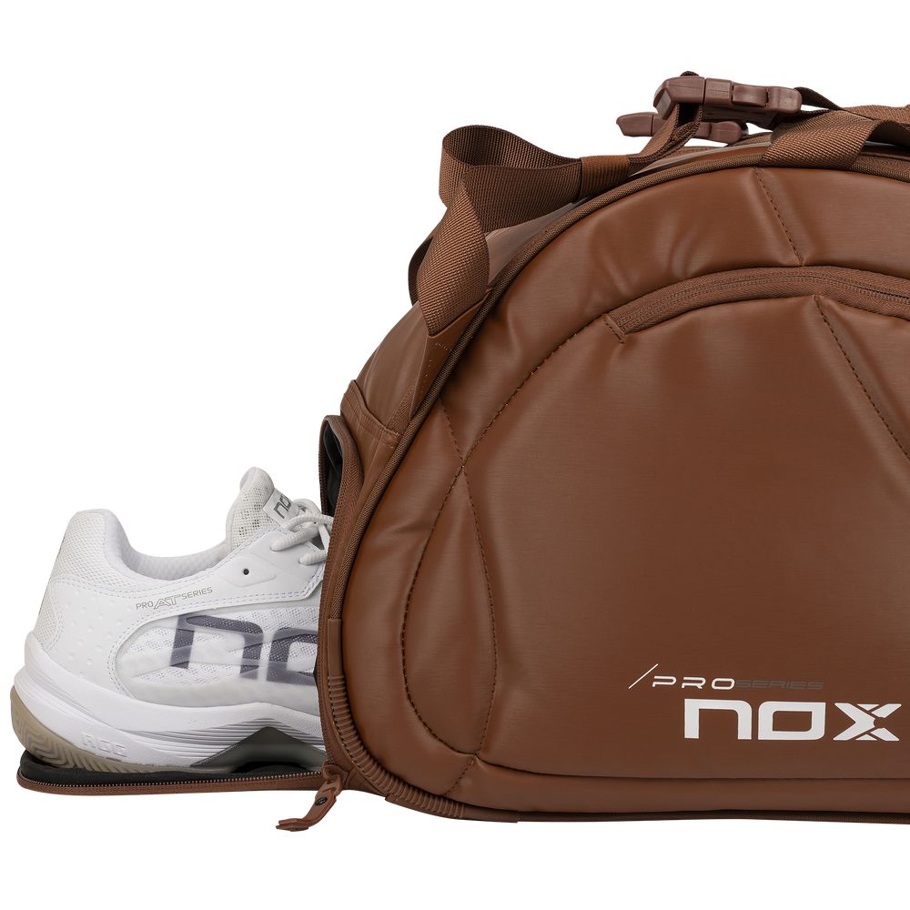 Padelschlägertasche Nox Pro Kamelbraune Serie