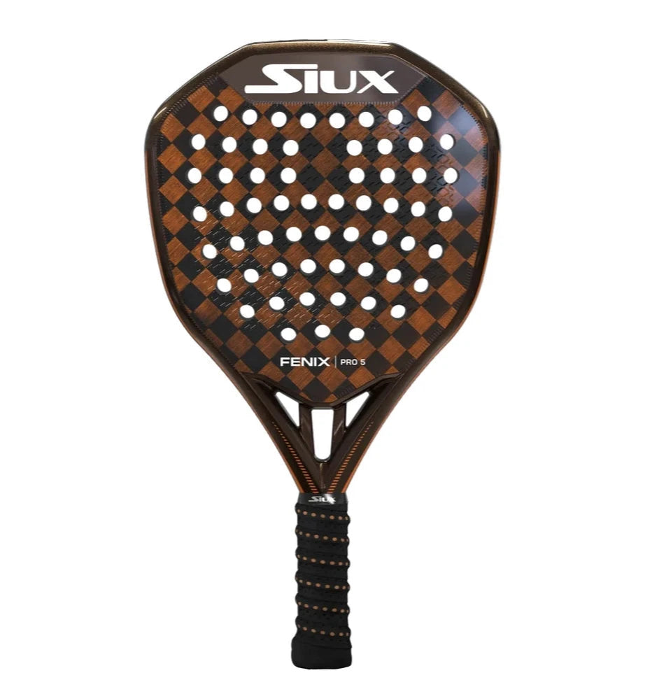 SIUX Fenix PRO 5 2025 | Leo Augsburger & Alex Chozas