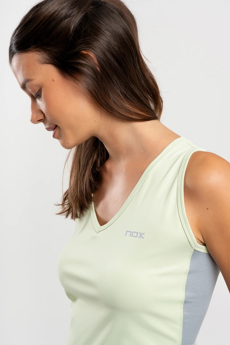 Tiras t -shirt Nox Pro Mulher verde lírio