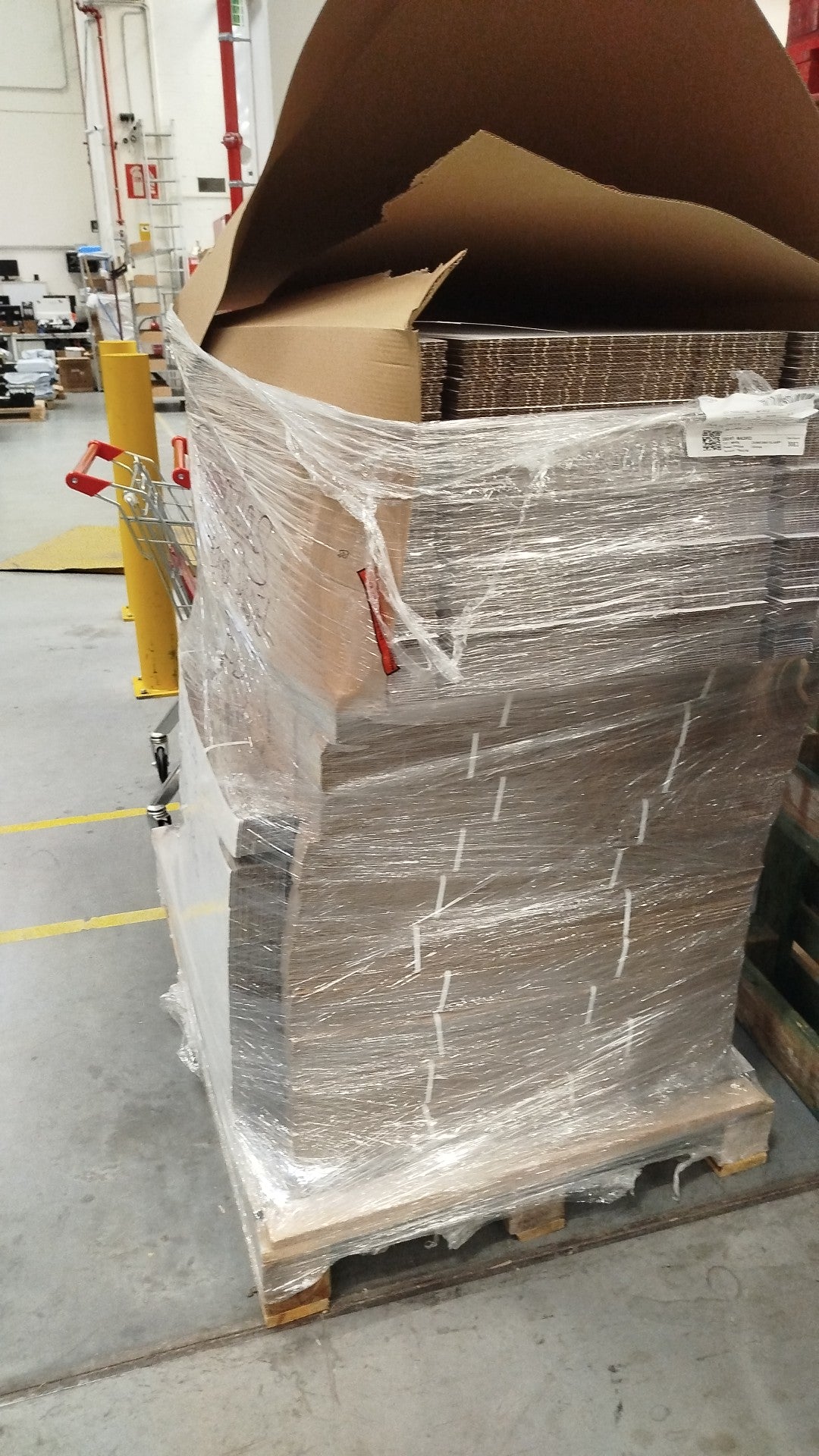 Verzenddoos EDT 568x367x70 mm