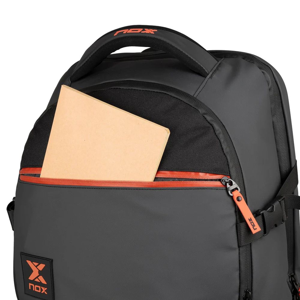 Mochila Nox Luxury Open Series Negro/Rojo
